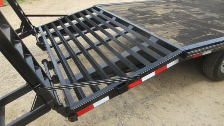 Used 2011 Delta Trailers Gooseneck Equipment Trailer