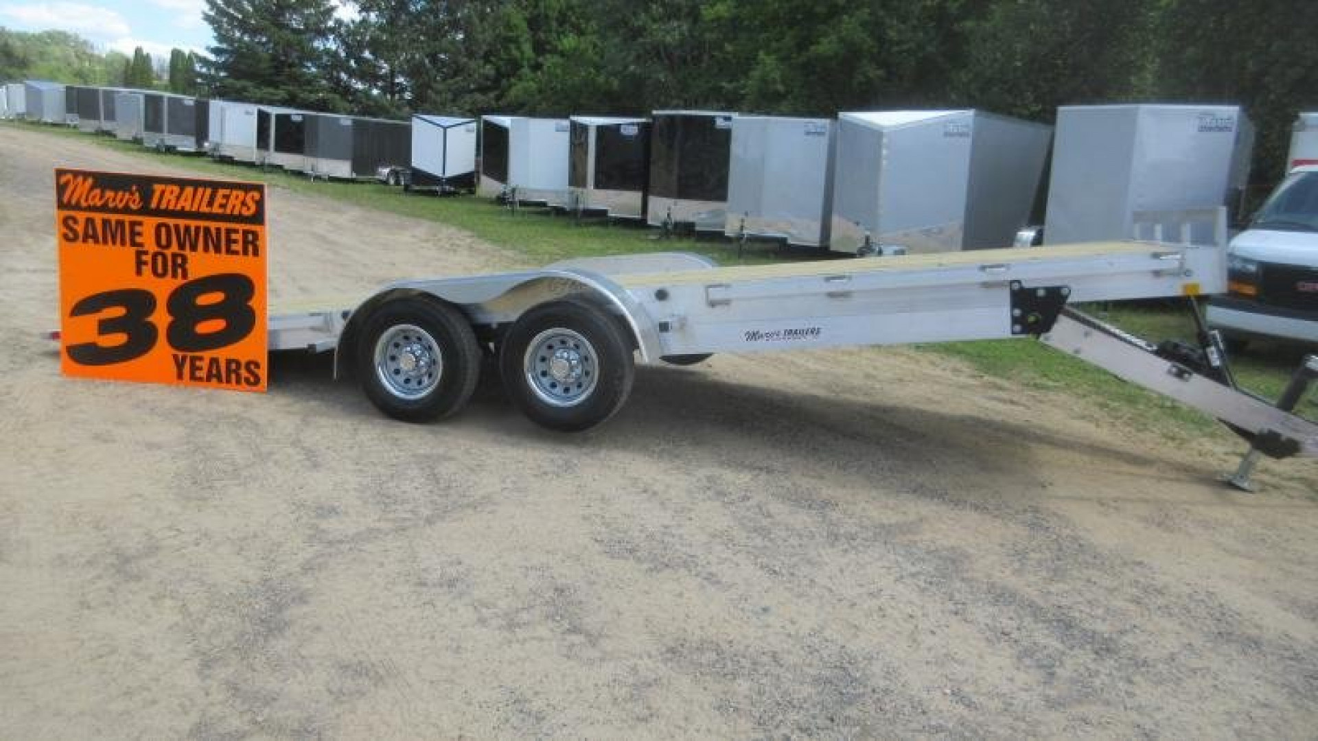 New 2025 Royal Cargo Trailers ARSSL Tilt Trailer