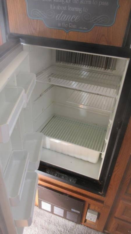 Used 1997 Damon Corporation Hornet 245H  Trailer