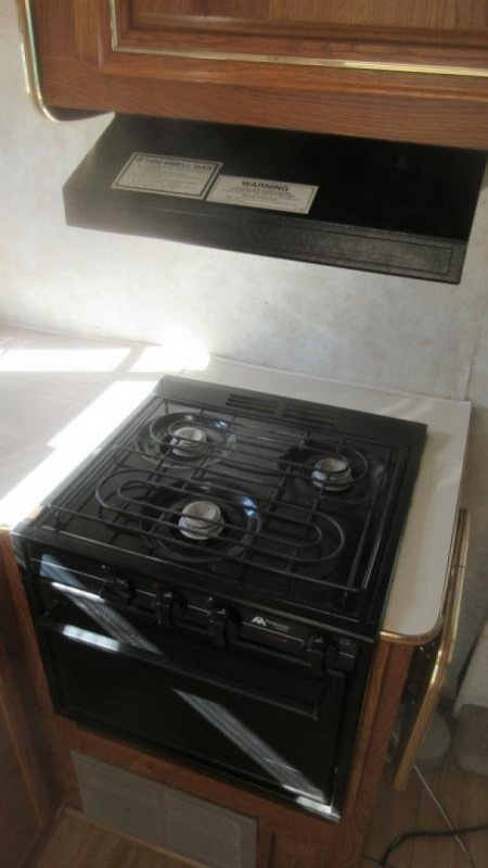 Used 1997 Damon Corporation Hornet 245H  Trailer