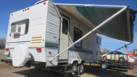 Used 1997 Damon Corporation Hornet 245H  Trailer