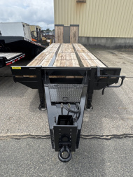 New 2025 Econoline 20 TON 102"WX25'+5' TAIL Deckover W/ HYD RAMPS