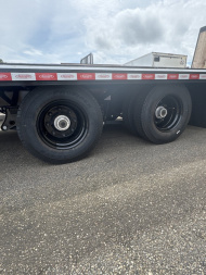 New 2025 Econoline 20 TON 102"WX25'+5' TAIL Deckover W/ HYD RAMPS