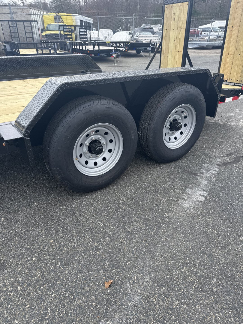 New 2025 Wright 82"X20' Equipment Trailer
