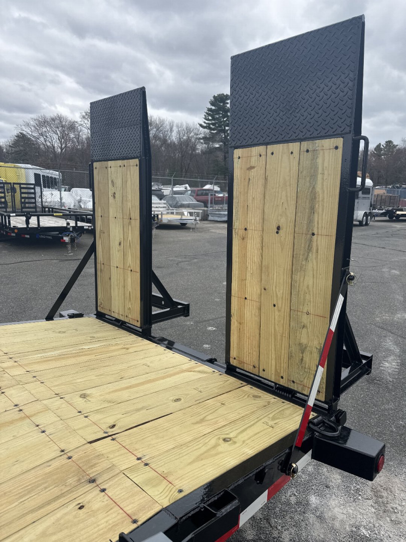 New 2025 Wright 82"X20' Equipment Trailer