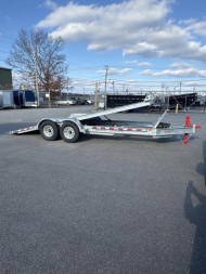 New 2025 Triumph 82 X20' 14K GALVANIZED TILT TRAILER