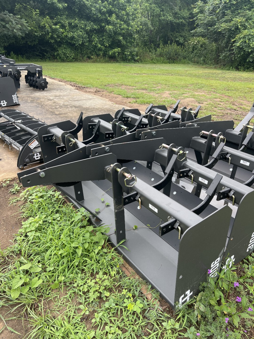 New 2025 IronCraft 3106-GR/6' STD BOX BLADE Attachment