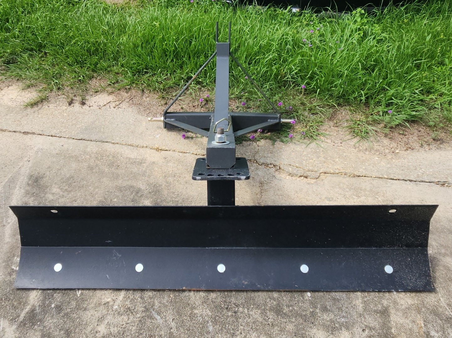 New 2025 IronCraft 4104-GR/4' ECO GRADERBLADE Attachment