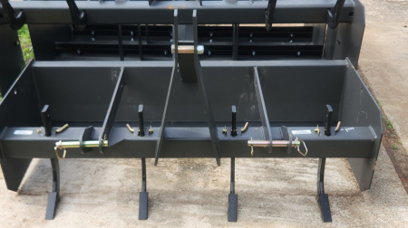 New 2025 IronCraft 3105-GR/5' STD BOX BLADE Attachment