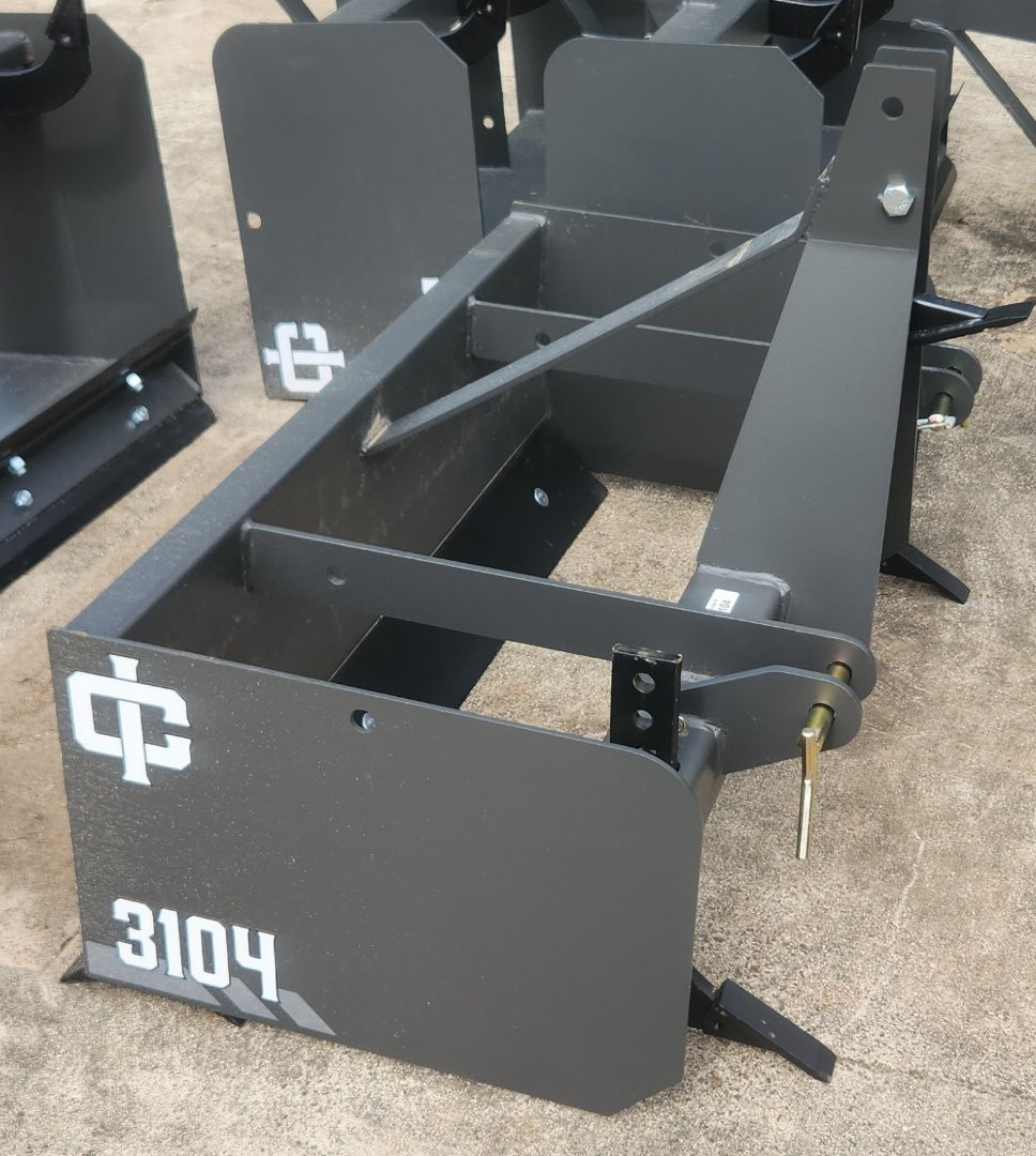 New 2025 IronCraft 3104-GR/4' STD BOX BLADE Attachment