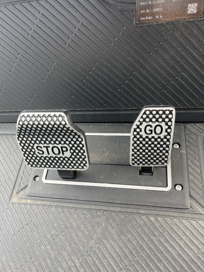 New 2025 Icon Trailers G40L Golf Cart