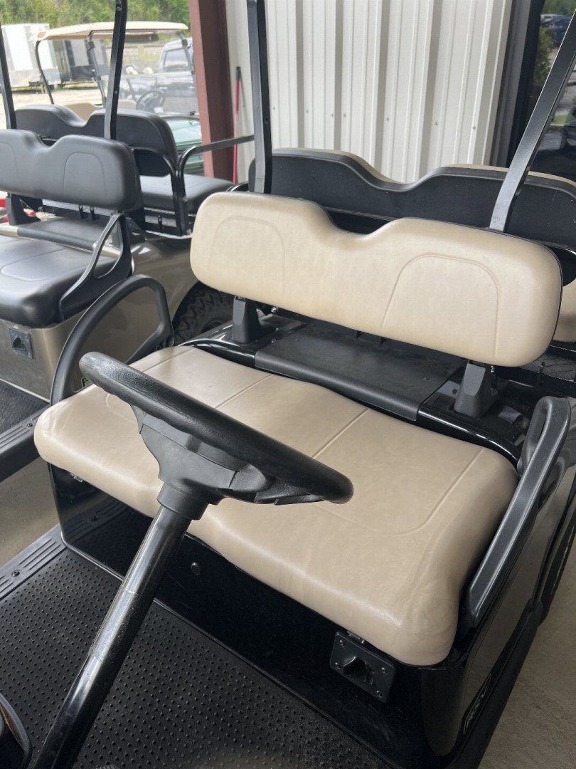 Used 2020 E-Z-GO RXV ELITE Golf Cart