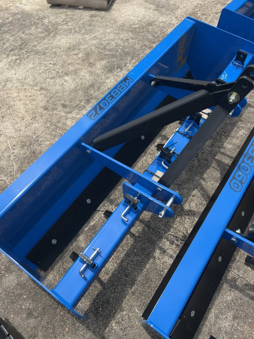  MBB3075 BOX BLADE Tractor
