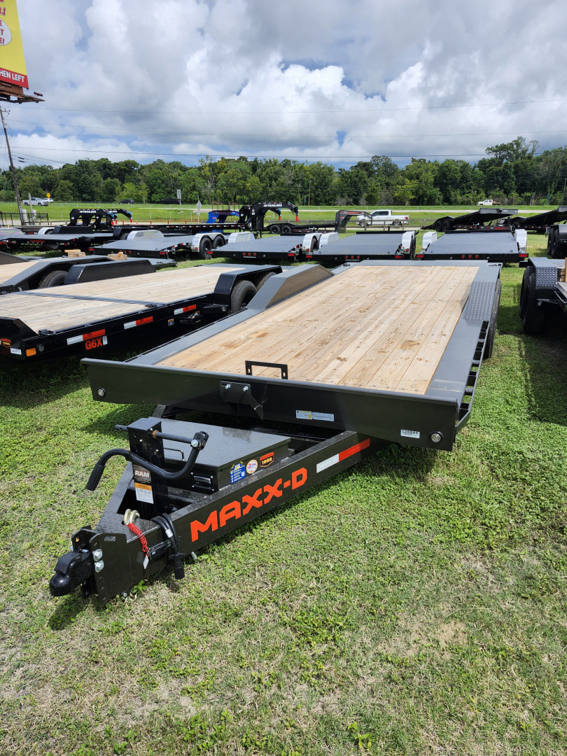 New 2026 MAXX-D T8X10222 Tilt Trailer