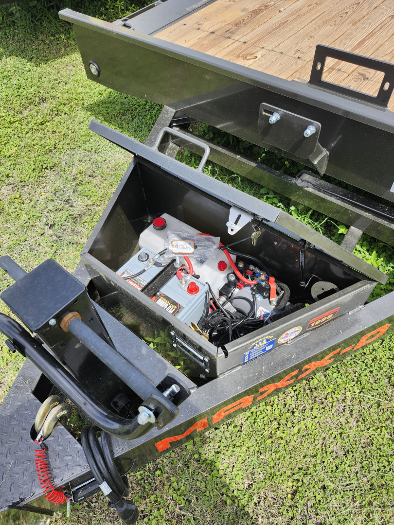 New 2026 MAXX-D T8X10222 Tilt Trailer