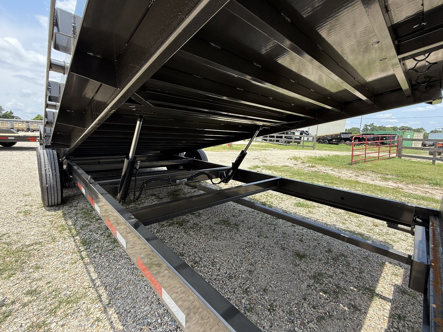 New 2026 MAXX-D T8X10224 GN Tilt Trailer