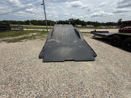 New 2026 MAXX-D T8X10224 GN Tilt Trailer