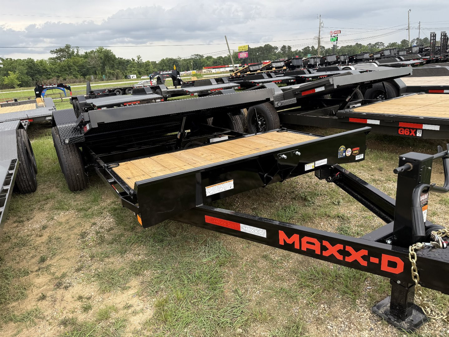 New 2026 MAXX-D G6X8320 GRAVITY TILT Trailer