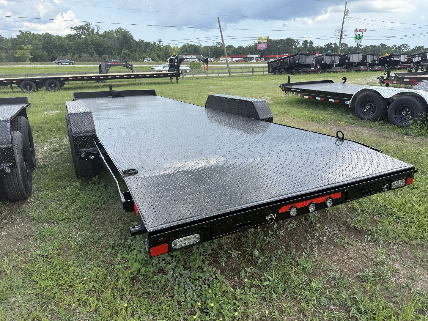 New 2026 MAXX-D C5X8324 STEEL DECK Car Hauler
