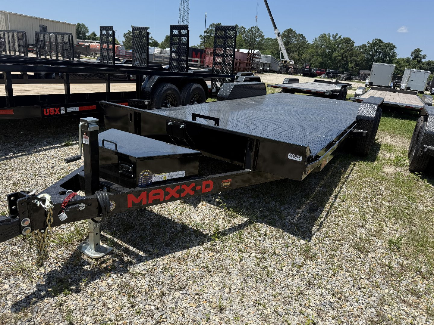 New 2026 MAXX-D C5X8320 STEEL DECK Car Hauler