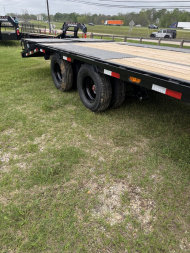 New 2025 PJ Trailers 30' LD LOW PRO FLATDECK Equipment Trailer