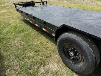 New 2025 PJ Trailers 24' STEEL DECK Equipment Trailer