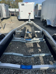 New 2025 BANDIT TANDEM AXLE 10000 LB GVWR FITS 26-28FT ALUMINUM BOAT TRAILER WITH TORSION AXLES/ADJUSTABLE BUNKS/GUIDE POLES