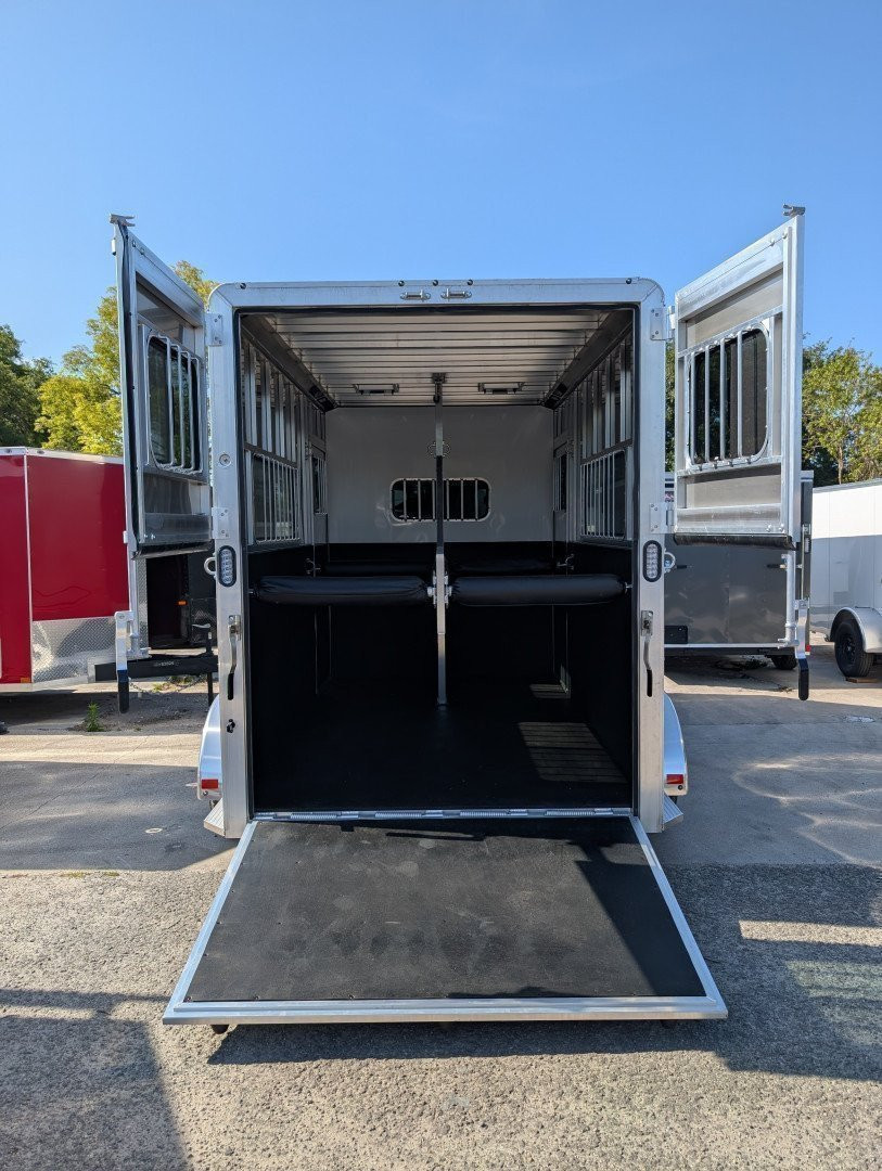 New 2025 Frontier Trailers Horse Trailer AMBASSADOR STRAIGHT LOAD 2H BP