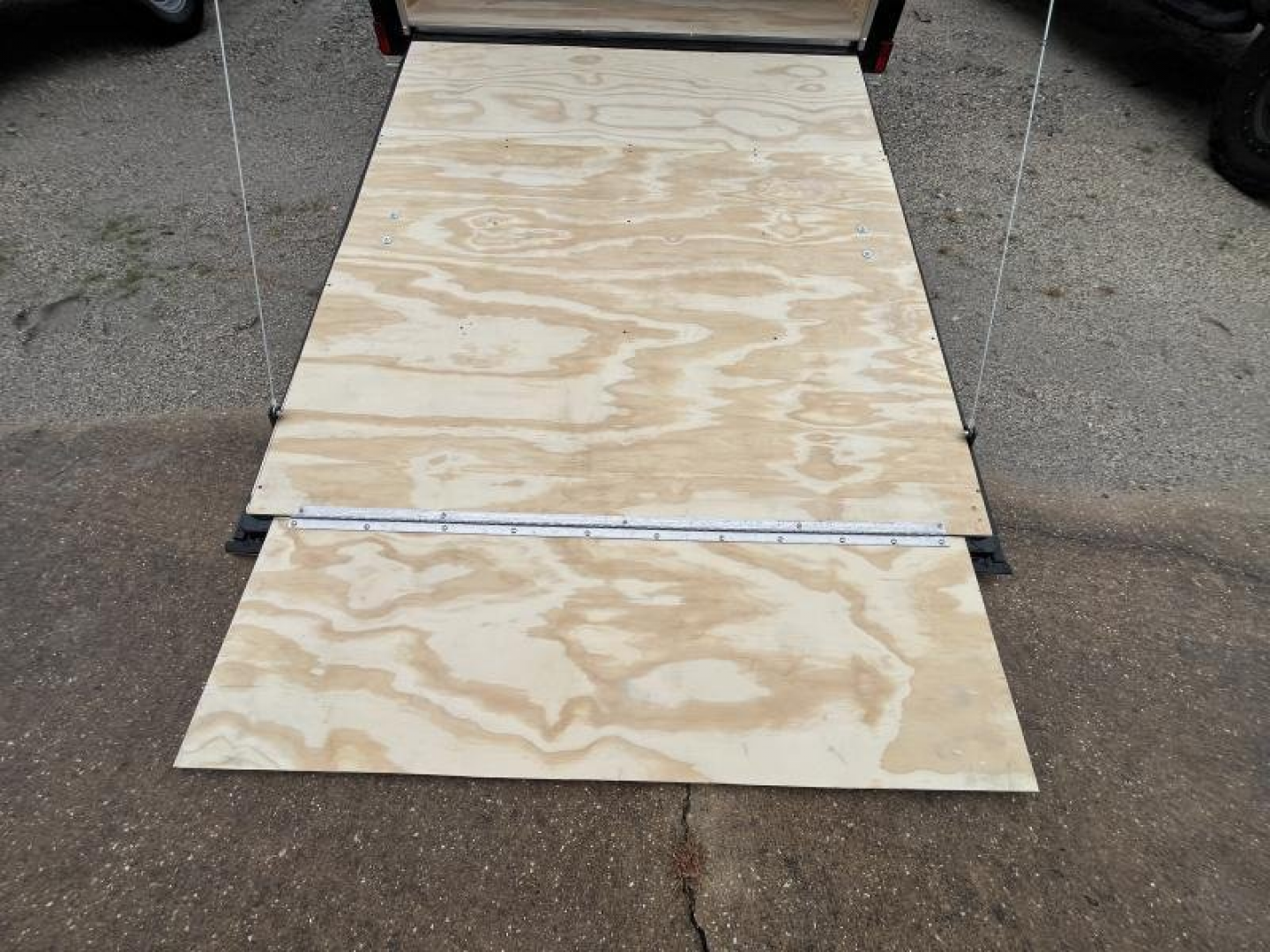 New 2025 Giddy Up USA 6 X 12 SA POLYCORE Cargo / Enclosed Trailer