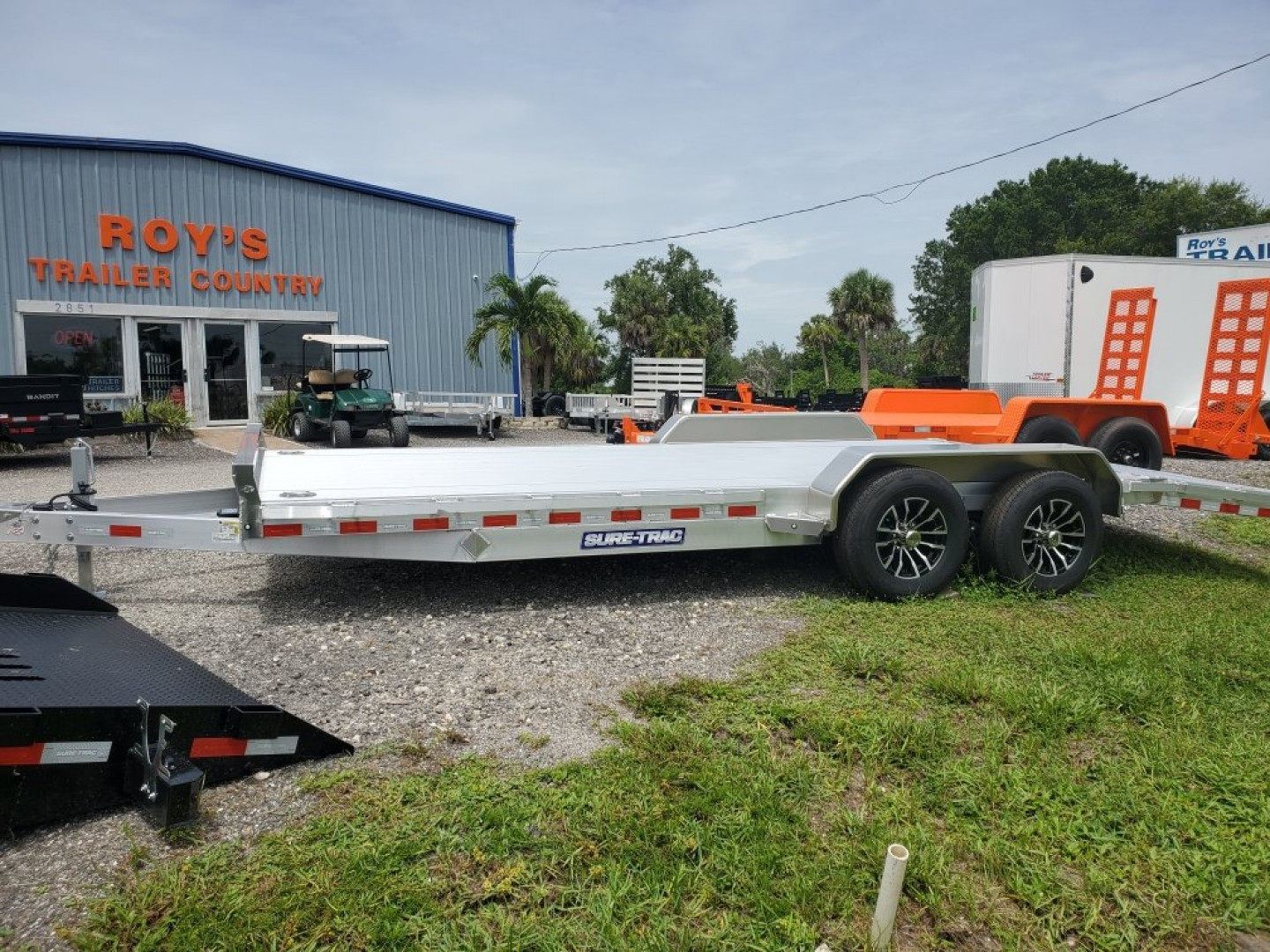 New 2025 Sure-Trac TANDEM AXLE 10000 LB GVWR 7X20 ALUMINUM Car / Racing Trailer WITH ALUMINUM DECK, MAG WHEELS, SLIDE IN RAMPS, 4 D-RING TIE DOWNS, SET BACK JACK