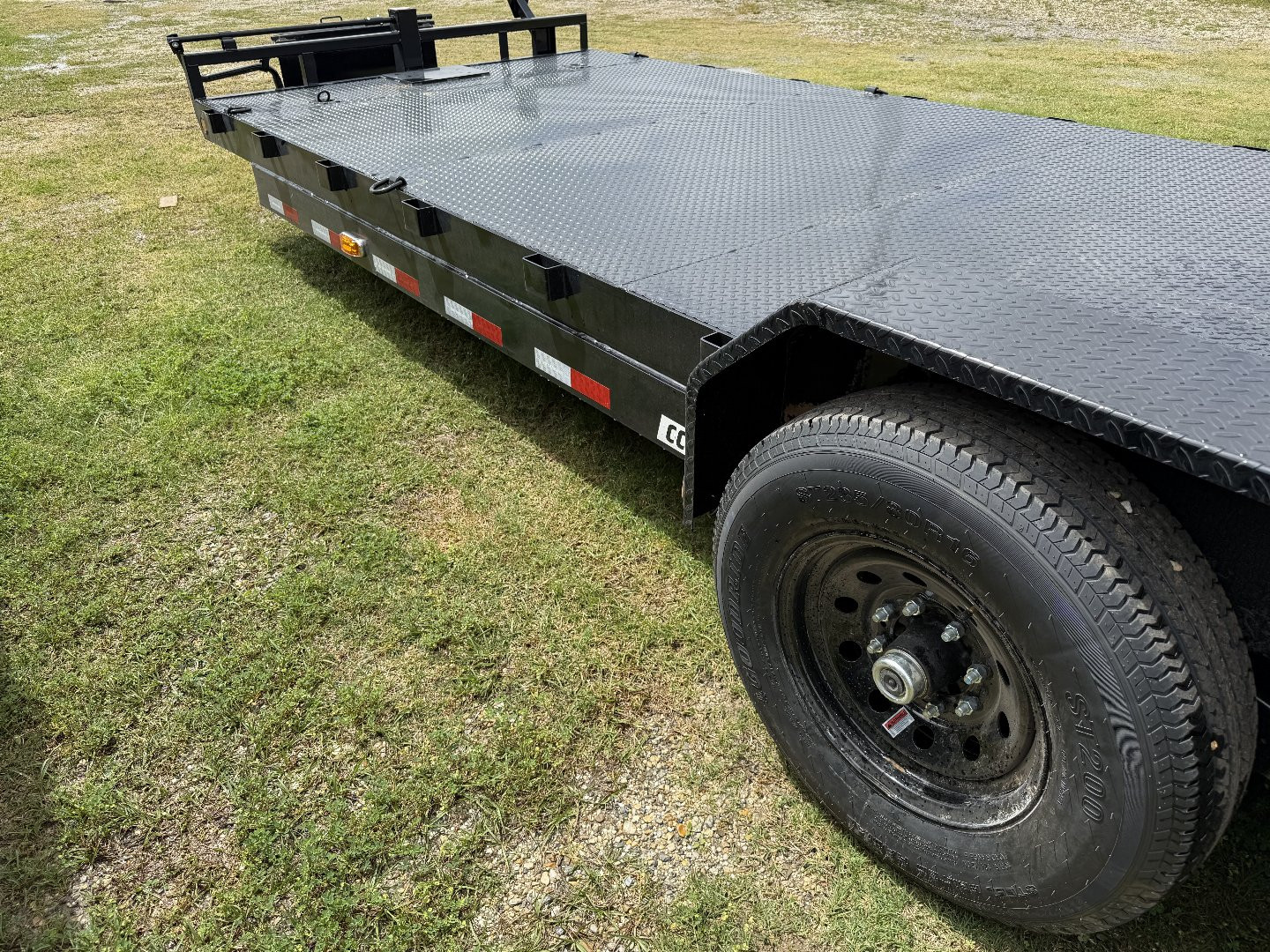 New 2025 PJ Trailers 24' STEEL DECK Equipment Trailer