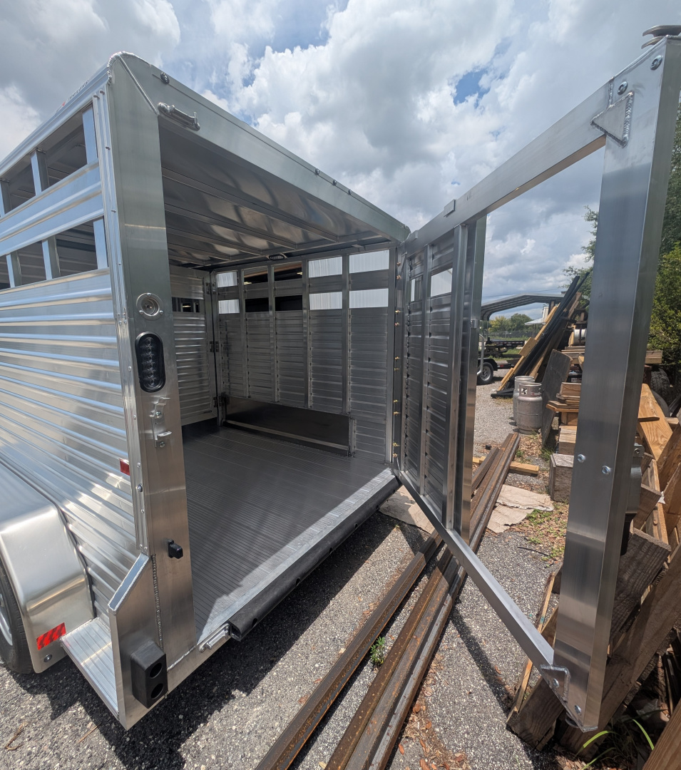 New 2025 Frontier Trailers LIVESTOCK 16'7" 10K Stock / Stock Combo Trailer