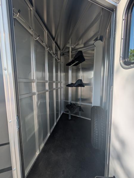 New 2025 Frontier Trailers Horse Trailer STRIDER 3H BP