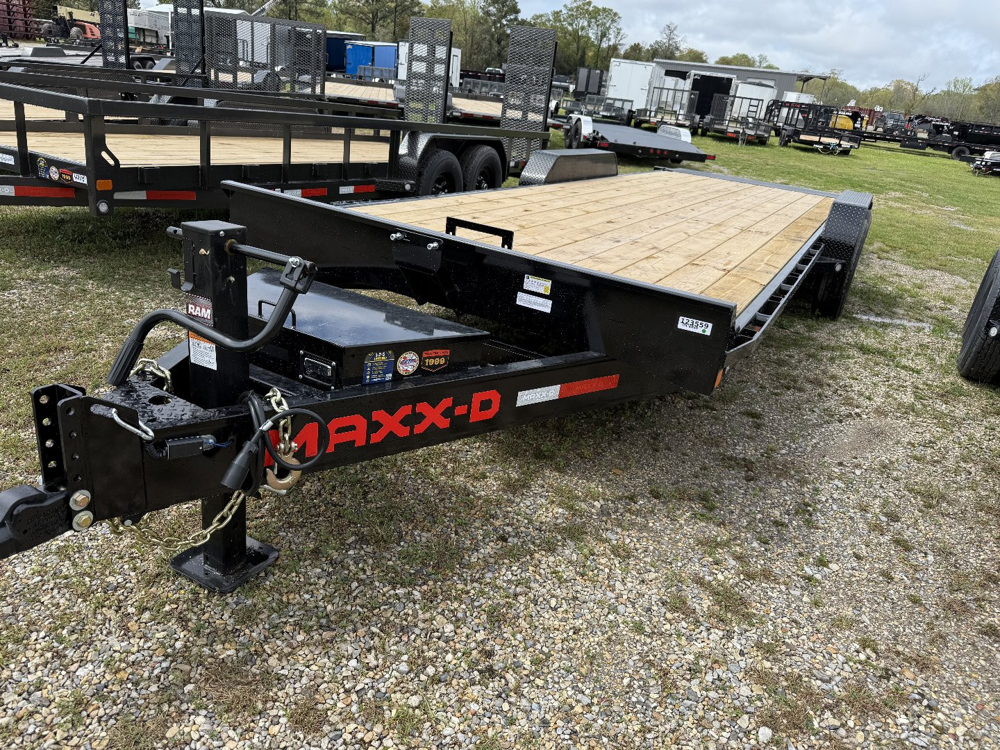 New 2025 MAXX-D T8X8324 24' x 83'' Tilt Trailer