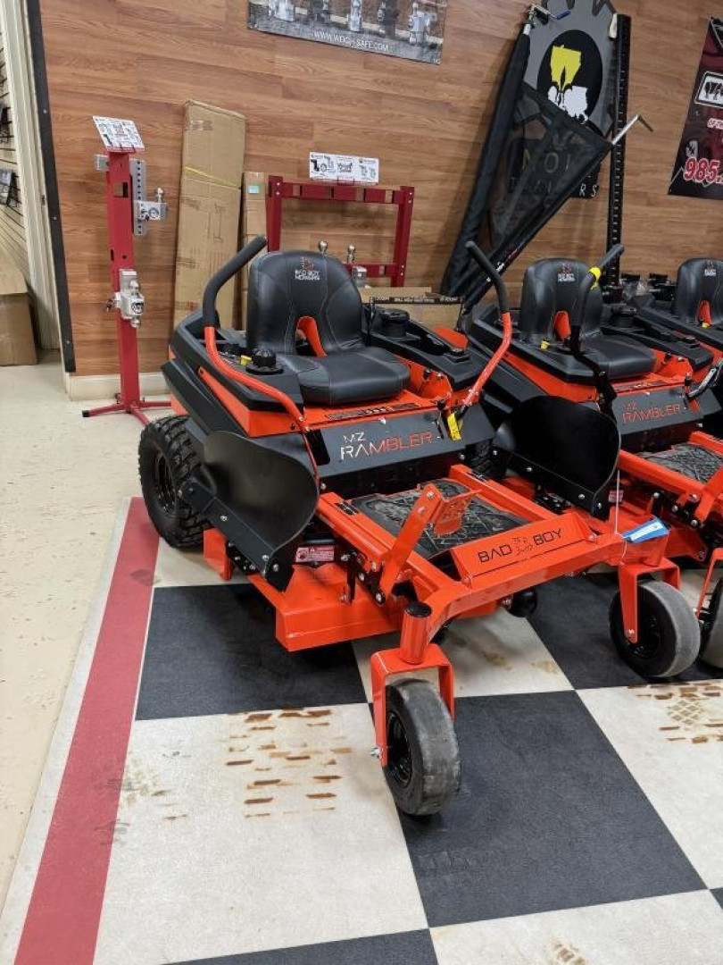 New 2025  BAD BOY RAMBLER 42" BRIGGS 19HP  Lawn Mowers
