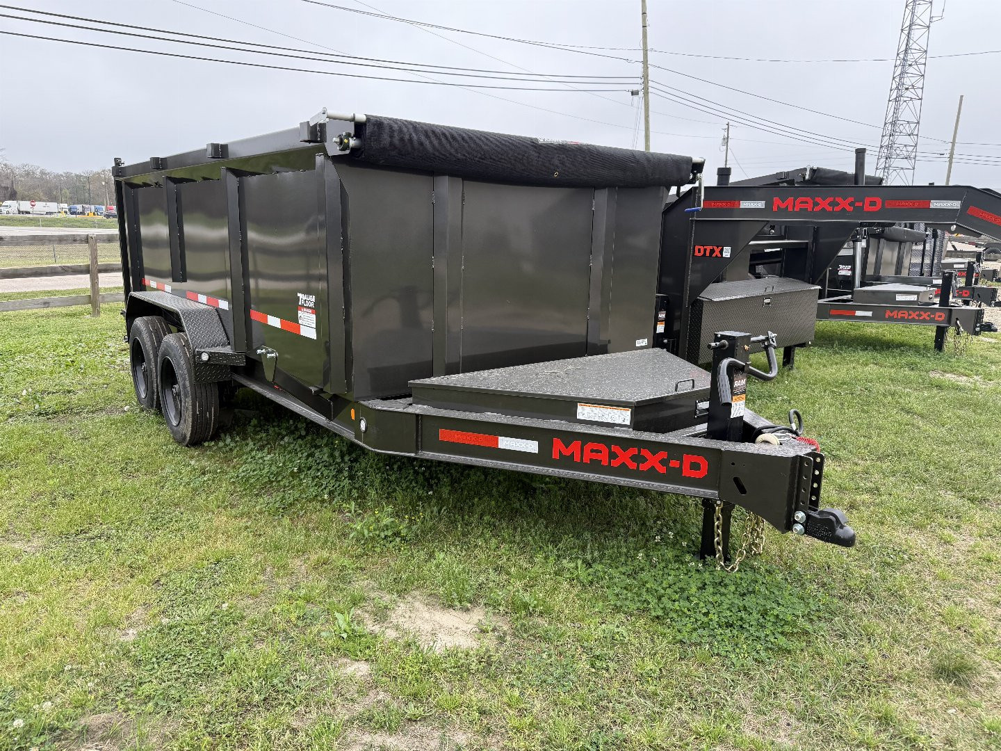 New 2025 MAXX-D DJX8314 14' x 83'' - 7.17 CU/YD Dump Trailer