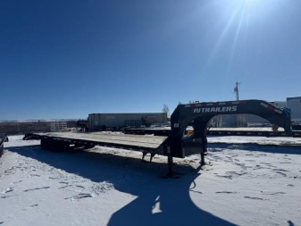 New 2025 PJ Trailers 2025 PJ LD 35FT GN DECKOVER FLATBED/EQUIPMENT