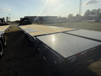 New 2025 PJ Trailers 2025 PJ LD 35FT GN DECKOVER FLATBED/EQUIPMENT