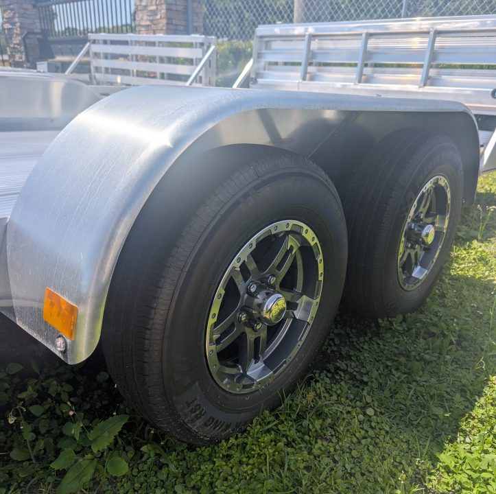 2025 Triton photo 8