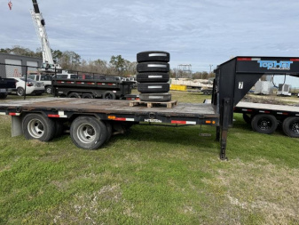 Used 2018 Top Hat Trailers 102 X 18 TA Flatbed Trailer