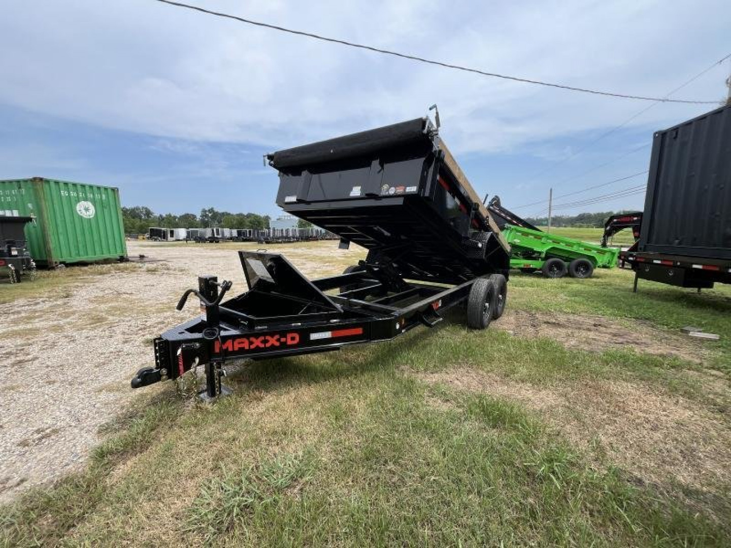 New 2025 MAXX-D DKX8314 Dump Trailer