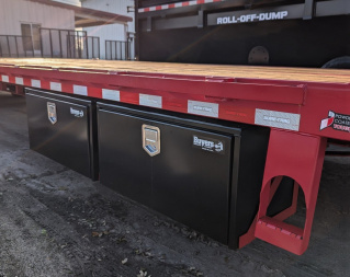 New 2024 Sure-Trac 8.5X40 TANDEM AXLE DUALLY 25900 LB GVWR GOOSENECK DECKOVER TRAILER WITH DUAL HYDRAULIC JACKS, WINCH, 14 PLY TIRES INCLUDING SPARE, TOOLBOXES, SOLAR CHARGER, FULL WIDTH RAMPS