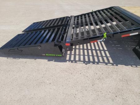 New 2026 LOAD TRAIL 32' 24K Gooseneck w/ Max Ramps