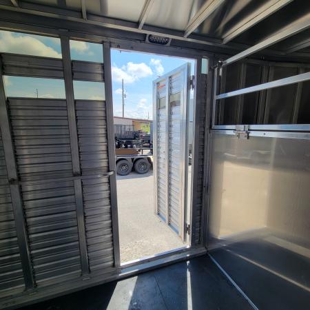New 2024 Frontier Trailers LIVESTOCK GN 8X24 Stock / Stock Combo Trailer