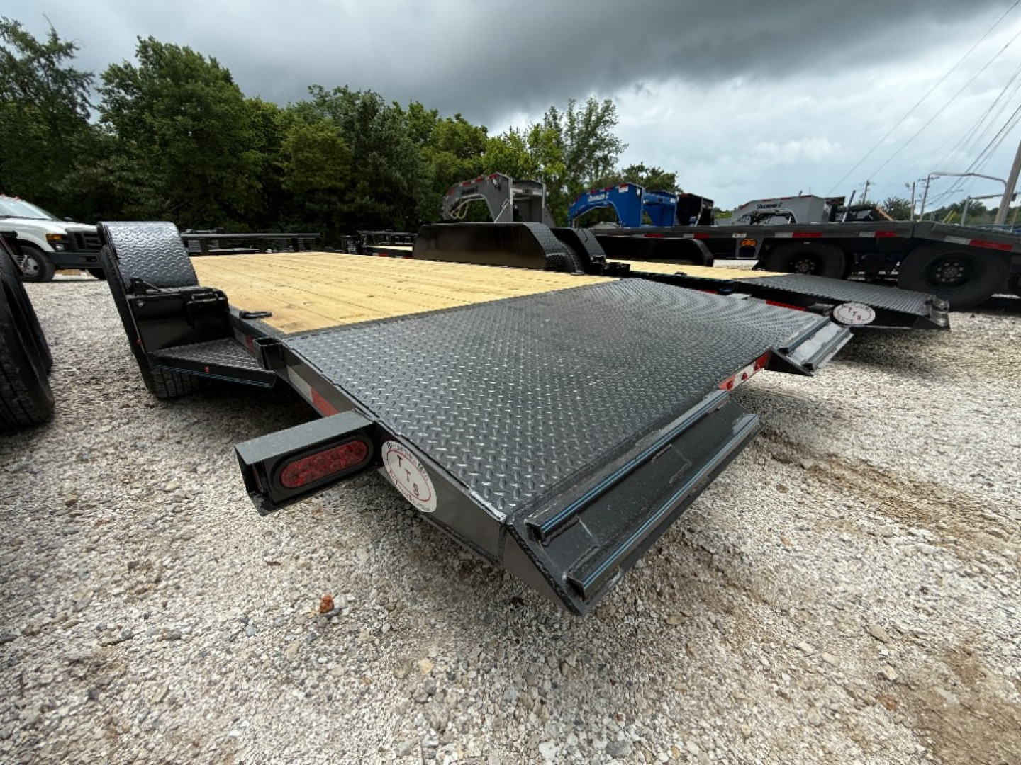 New 2025 Bellwether MFG 20' Car Hauler Tilt Car Hauler