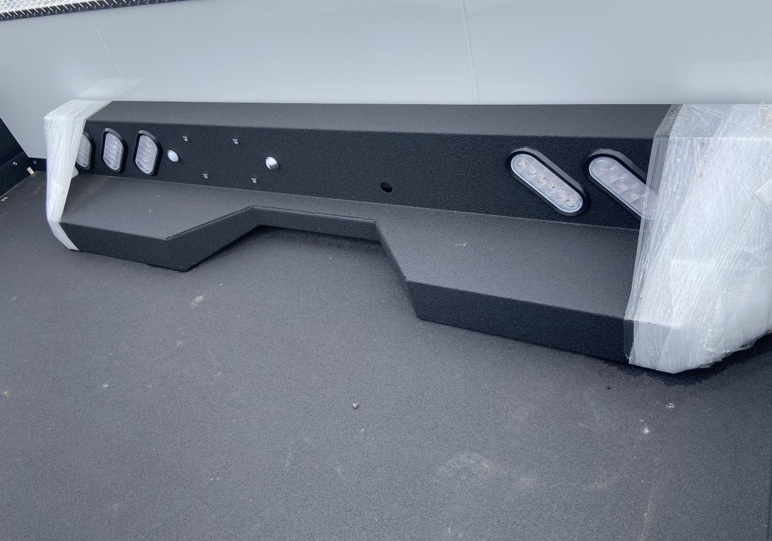 New 2025 CM Truck Beds CMG134/94 Steel Service Body for 84" CA cab and chassis
