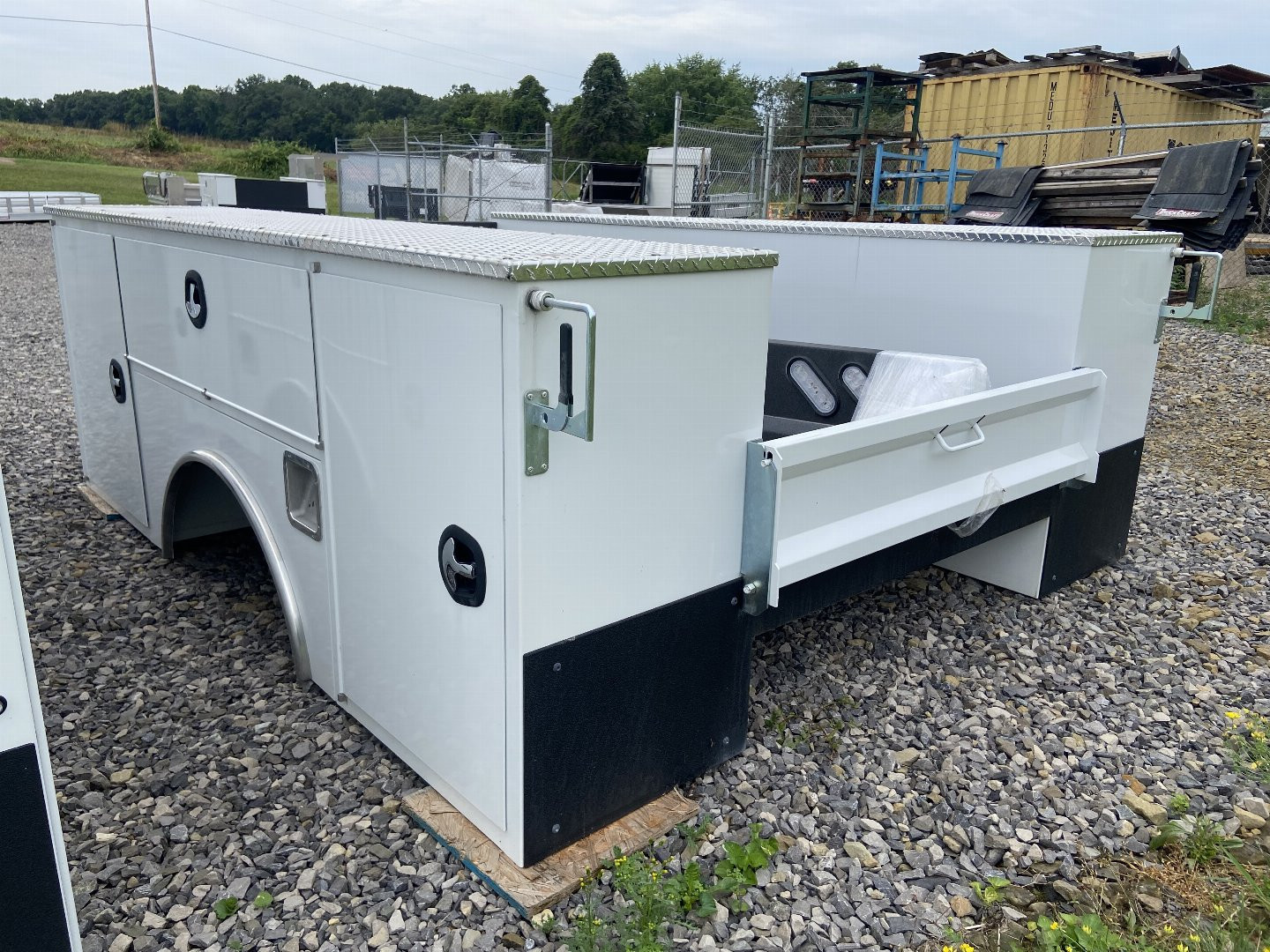 New CM Truck Beds CMG110/94 Steel Service Body for 60" CA cab and chassis