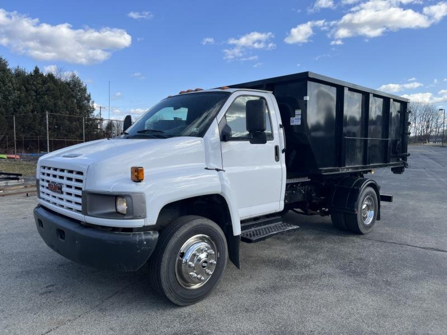 Used 2005 GMC 5500 W/ Switch N Go Truck