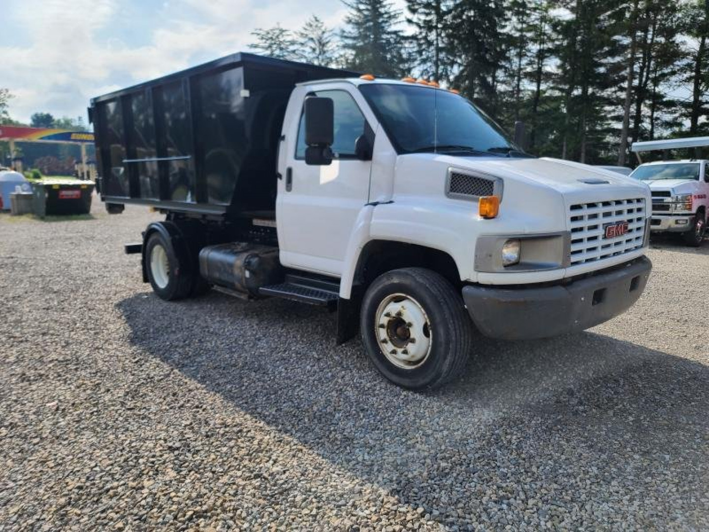 Used 2006 GMC 5500 W/ SWITCH N GO TRUCK