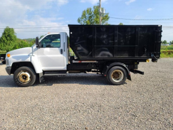 Used 2006 GMC 5500 W/ SWITCH N GO TRUCK